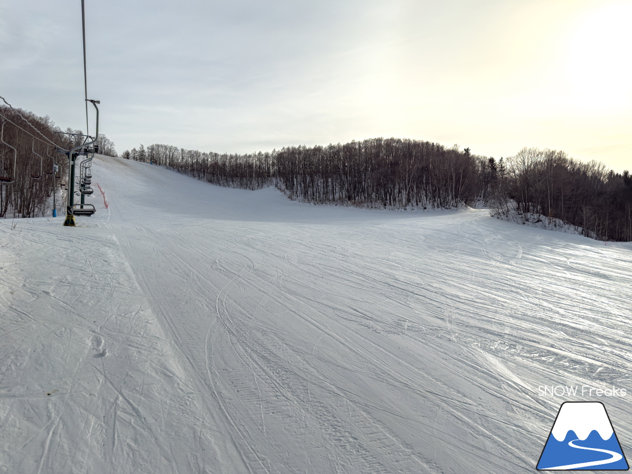 湧別町五鹿山スキー場｜雪が無くなる...。記録的な暖冬になってしまった今シーズン。ローカルスキー場巡りは、そろそろおしまい？！